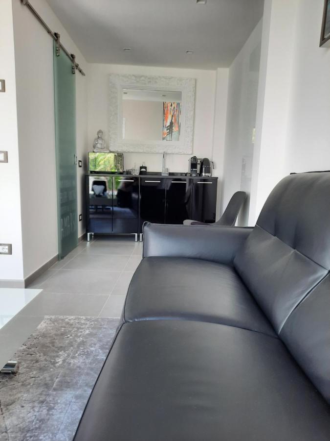 Palms Luxury Suites Sanremo Exteriör bild