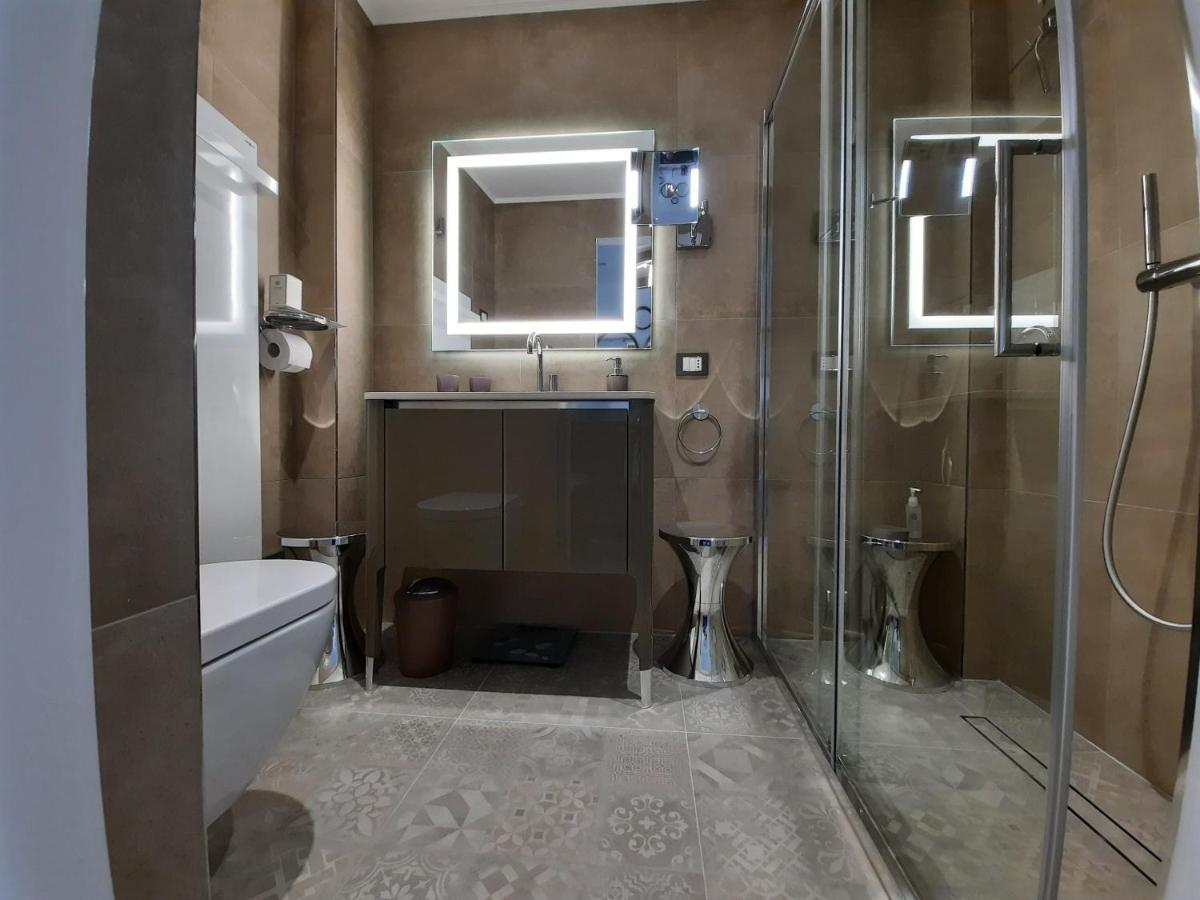 Palms Luxury Suites Sanremo Exteriör bild