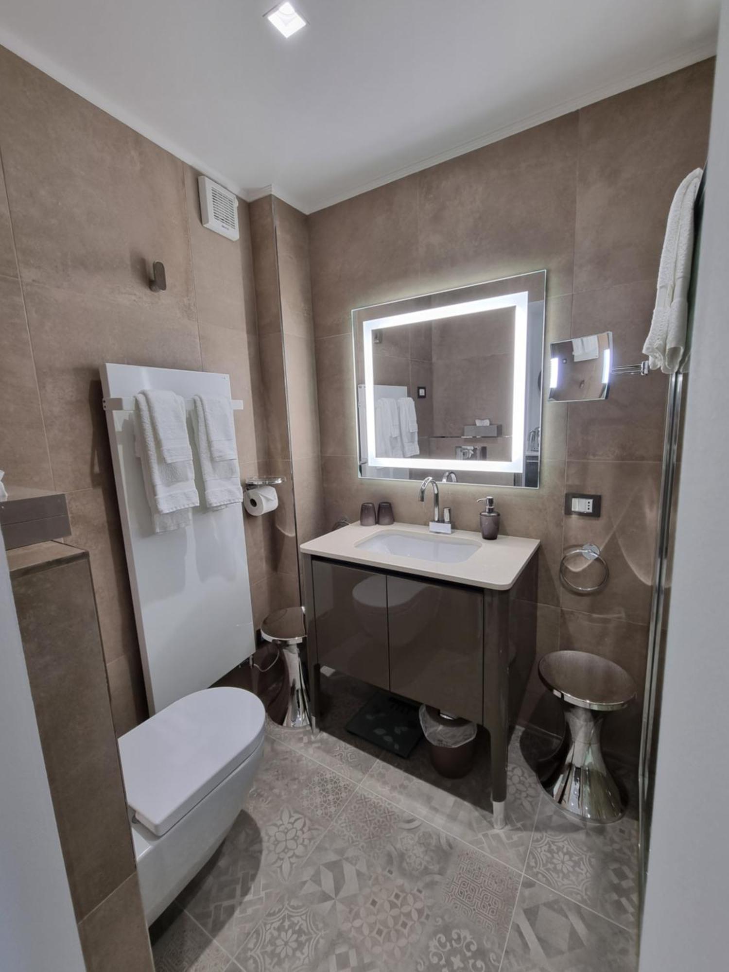 Palms Luxury Suites Sanremo Exteriör bild